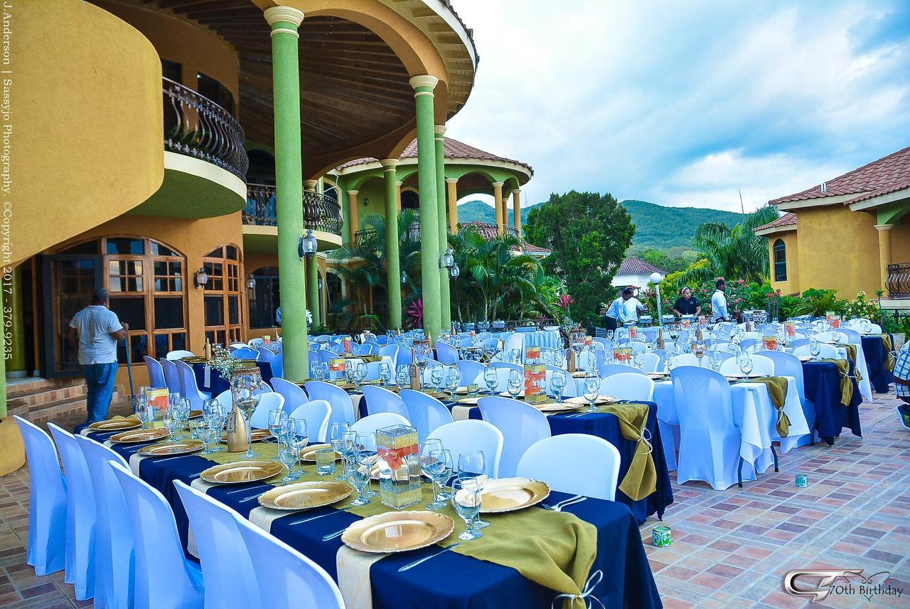Milbrooks Resort Μοντέγκο Μπέυ Εξωτερικό φωτογραφία